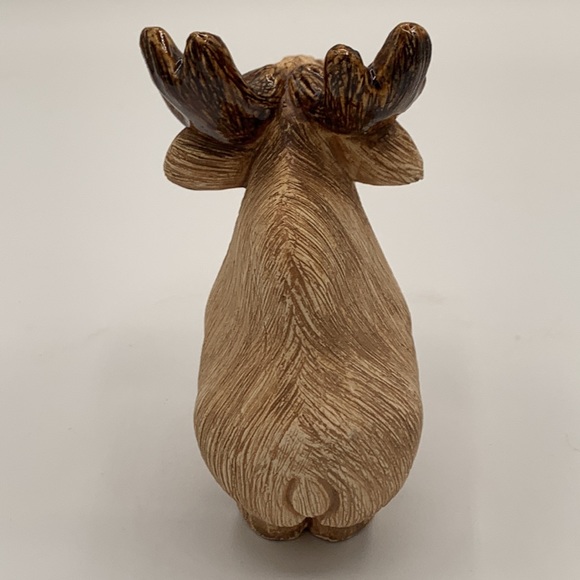 Adorable Moose - Picture 4 of 7